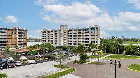 450 TREASURE ISLAND CAUSEWAY