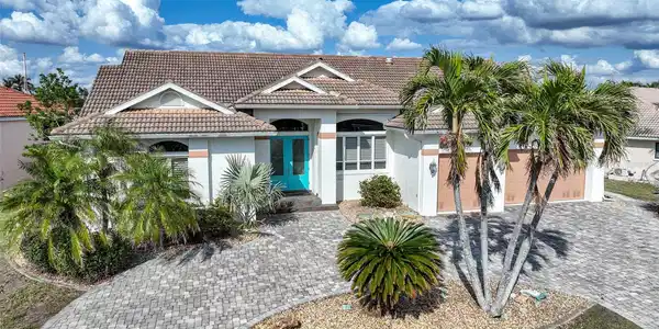 1412 SEA FAN DRIVE