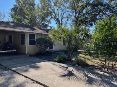 1958 BOUGAINVILLEA STREET