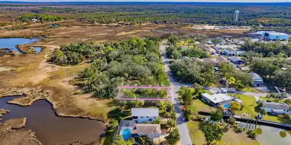 4041 EAGLE NEST DRIVE