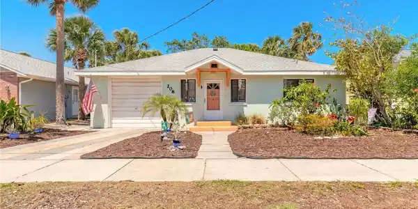 208 CRAWFORD ROAD
