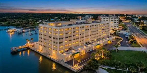 100 BLUFF VIEW DRIVE