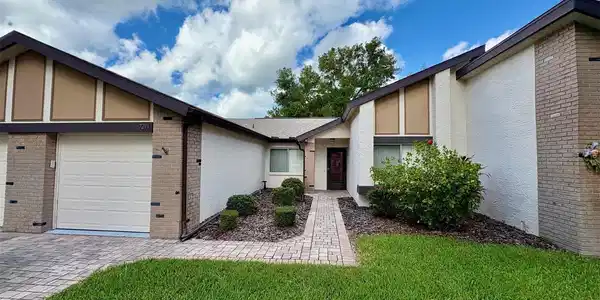 7291 LOCH NESS COURT