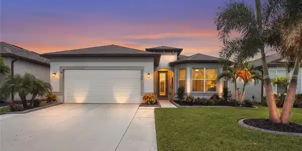 2930 61ST DRIVE E