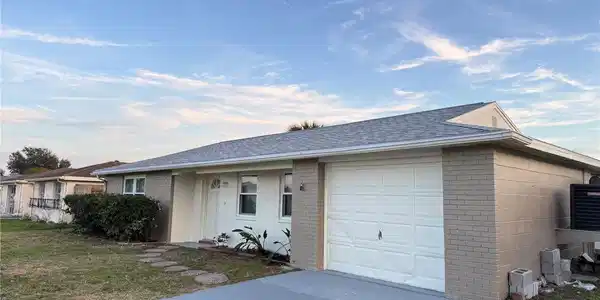 6224 SEABREEZE DRIVE
