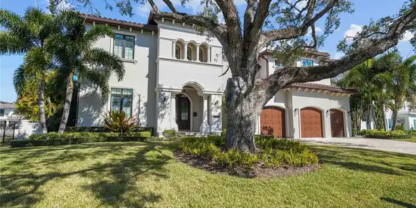 4805 CULBREATH ISLES WAY