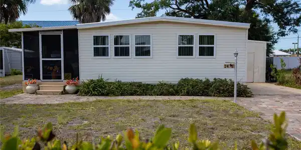 2465 HERON DRIVE