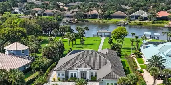 8 ISLAND ESTATES PARKWAY