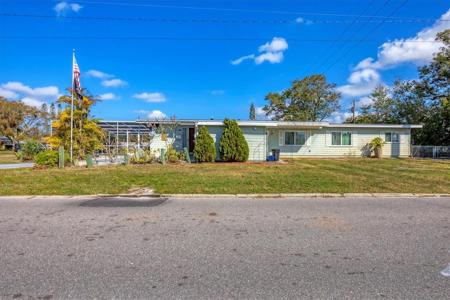 217 46TH STREET W