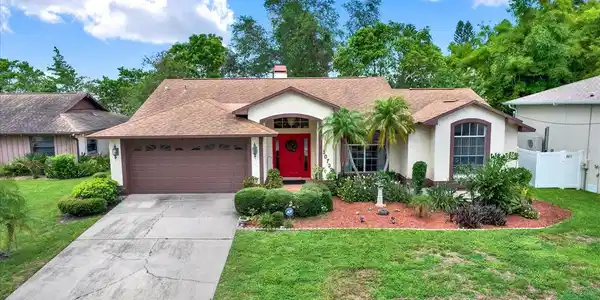 10732 DRUMMOND ROAD