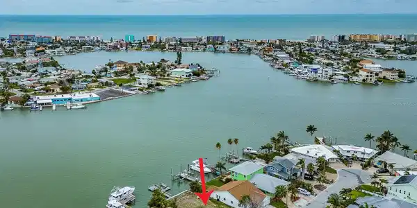 813 BAY POINT DRIVE