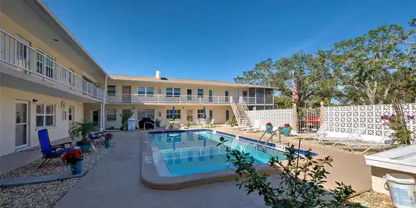 509 W VENICE AVENUE