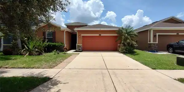 1739 BONITA BLUFF COURT