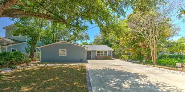 3208 W HAWTHORNE ROAD