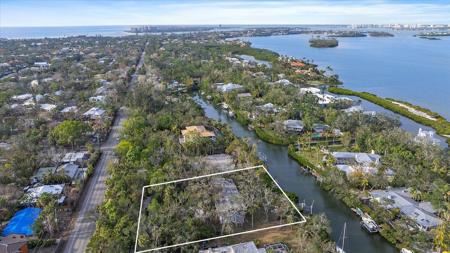 5225 HIDDEN HARBOR ROAD