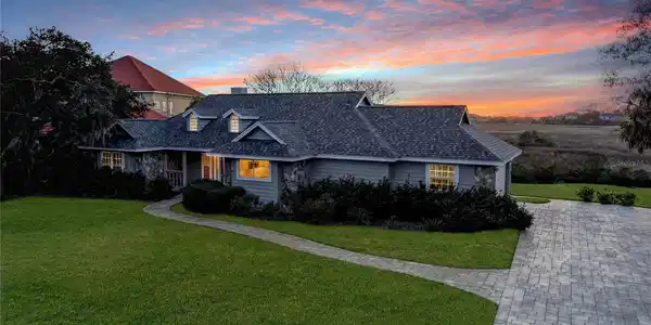 815 KALLI CREEK LANE