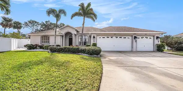9203 SEA OAKS COURT