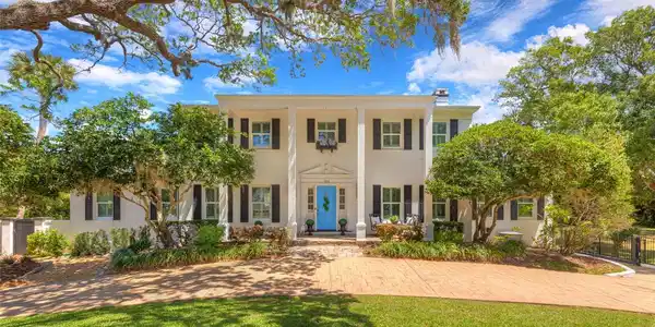 105 RIVERSIDE DRIVE