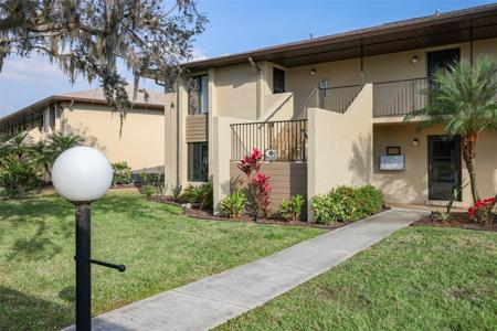 4072 OAKVIEW DRIVE