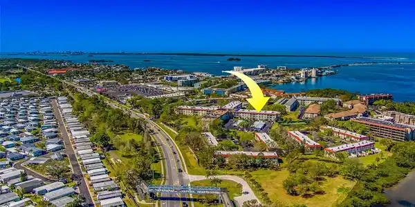 2700 BAYSHORE BOULEVARD