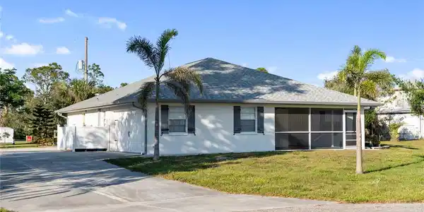 222 PINE GLEN COURT