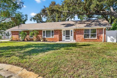 13589 101ST TERRACE