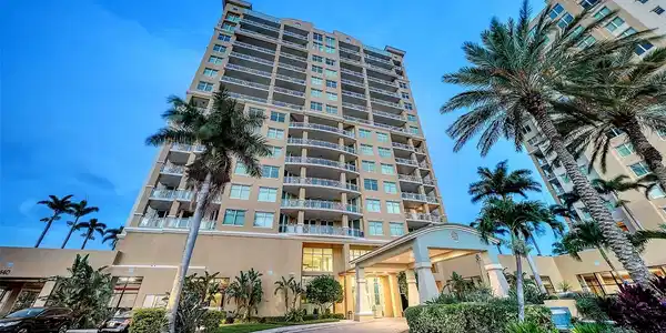 140 RIVIERA DUNES WAY