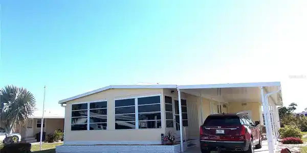 562 LONGWOOD DRIVE
