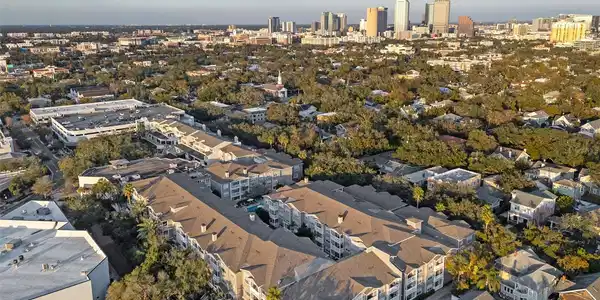 800 S DAKOTA AVENUE