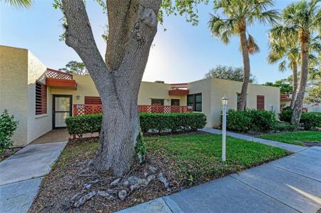 503 SPRING LAKES BOULEVARD