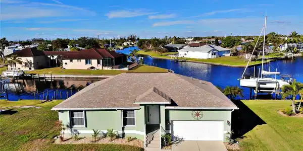 604 HAWAII COURT