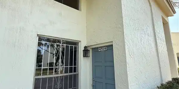 4514 LA CAPRI COURT