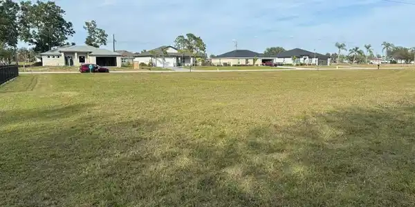 Image 4 Image 4