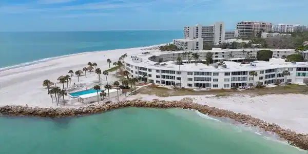 100 SANDS POINT ROAD