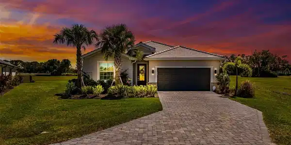 17424 MUSCAT LANE
