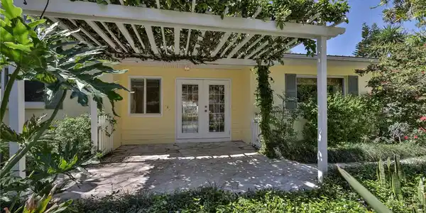 608 GOODWIN
