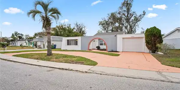 3403 OVERLAND DRIVE