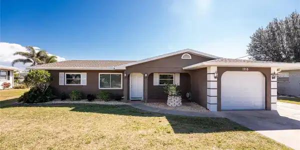 1918 GREENLAWN DRIVE