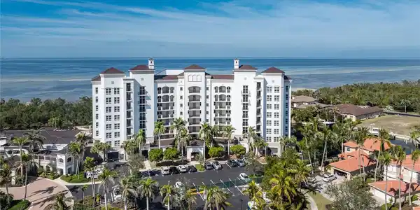 3333 SUNSET KEY CIRCLE