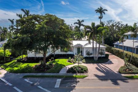 1950 ALTA VISTA STREET
