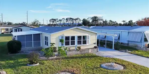 717 TANGERINE WOODS BOULEVARD