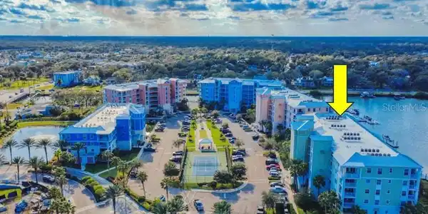 5 RIVERWALK DRIVE