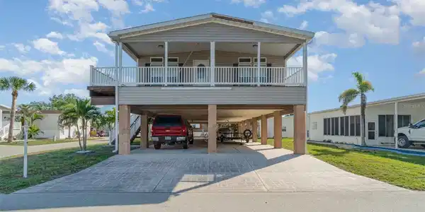 27 WINDMILL BOULEVARD