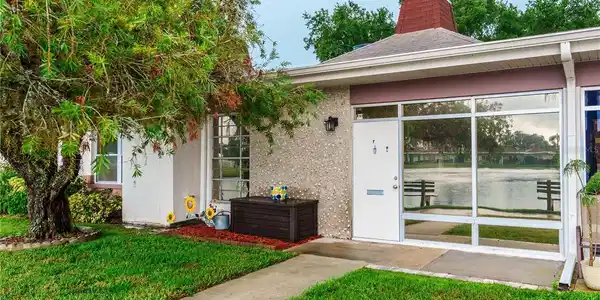 4318 TAHITIAN GARDENS CIRCLE