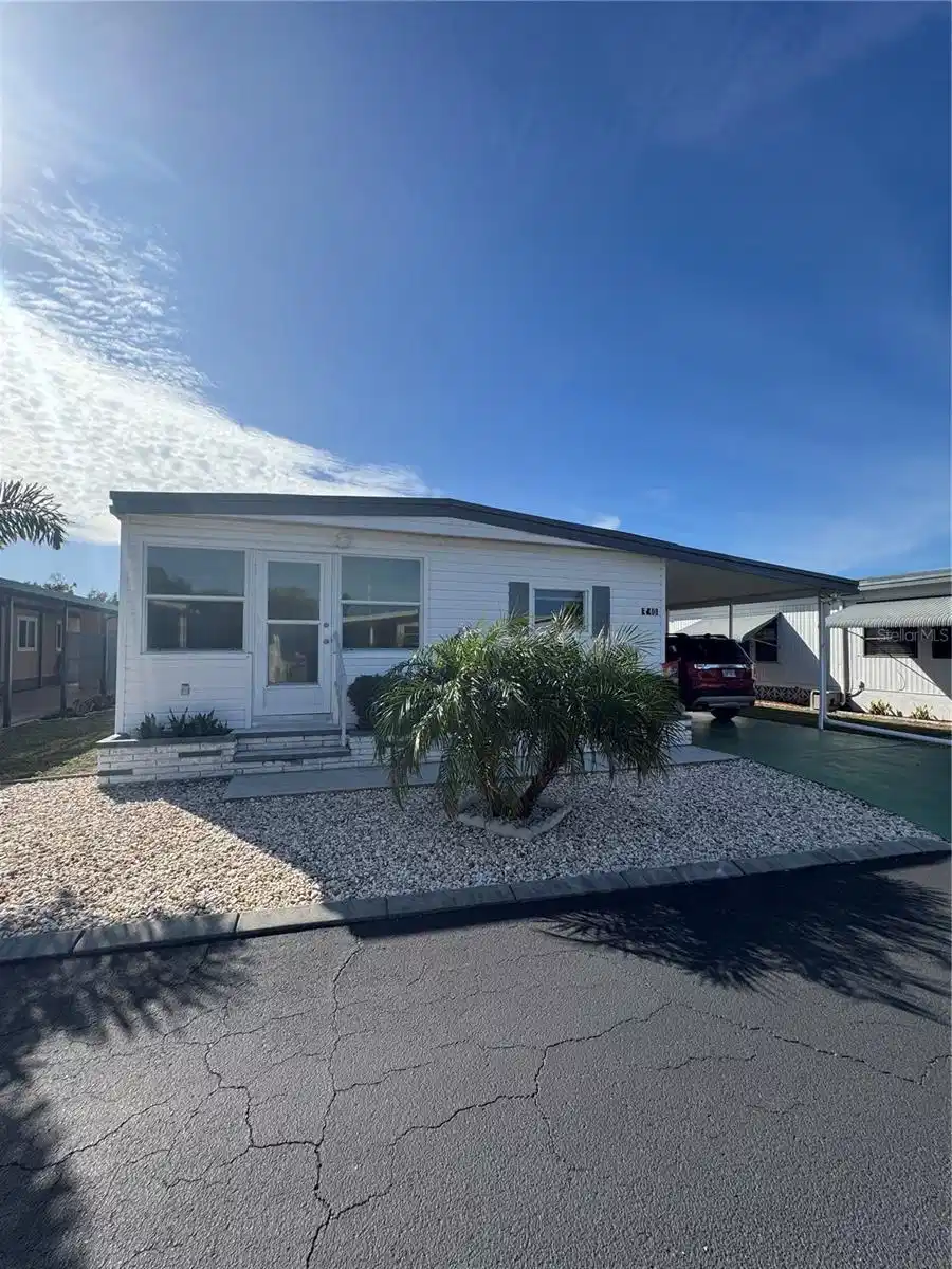Image 1 Image 1