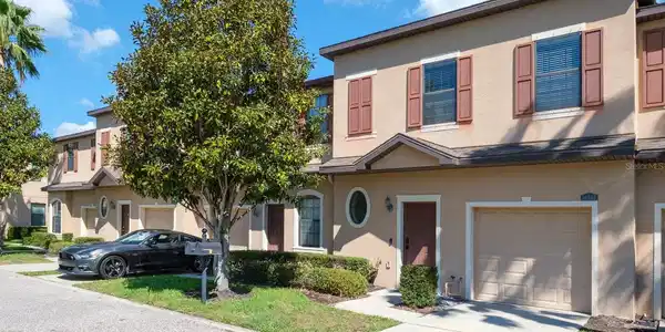 10249 VILLA PALAZZO COURT