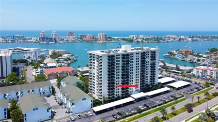 400 ISLAND WAY