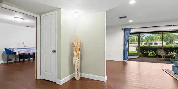 Image 3 Image 3