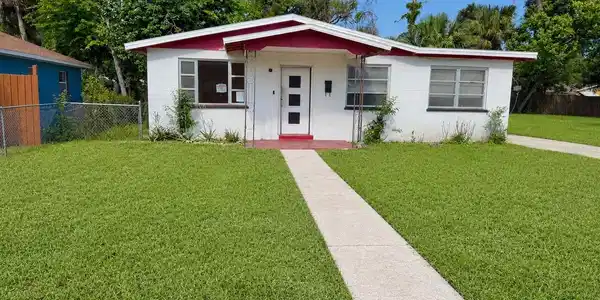 916 S DR MARTIN LUTHER KING JR BOULEVARD