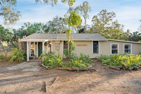 4225 OLD BRADENTON ROAD